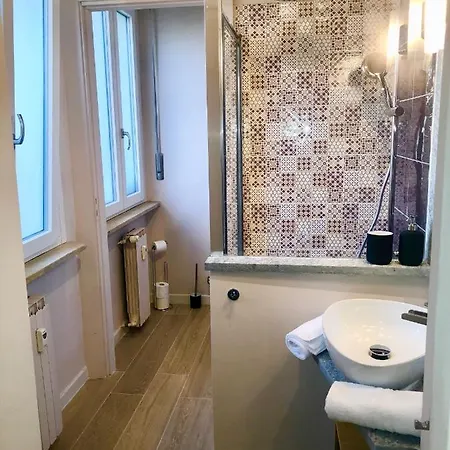 Santa Chiara By Home4holidays *