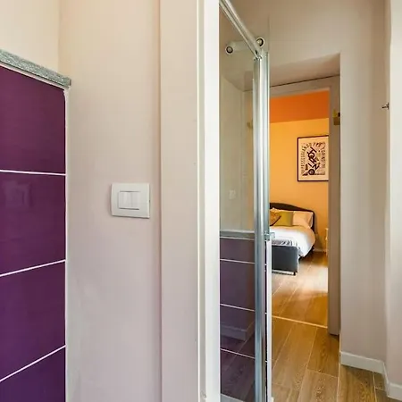 Santa Chiara By Home4holidays Apartment *