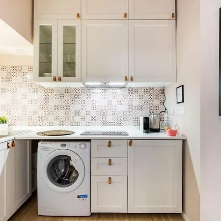 Santa Chiara By Home4holidays *