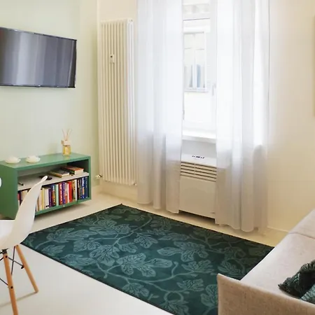 Santa Chiara By Home4holidays *