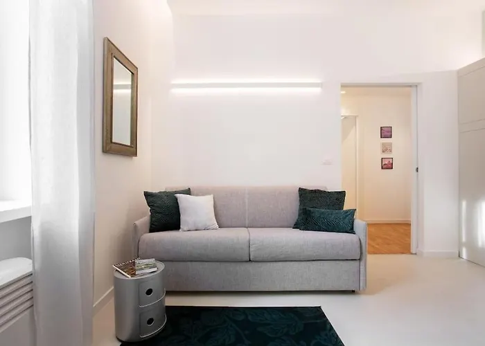 Santa Chiara By Home4holidays Apartman *