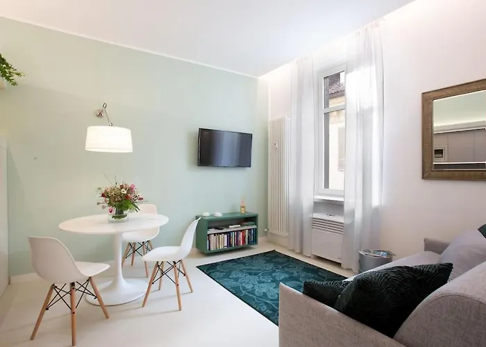 Santa Chiara By Home4holidays *