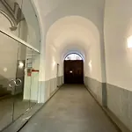 Santa Chiara By Home4holidays Apartament *