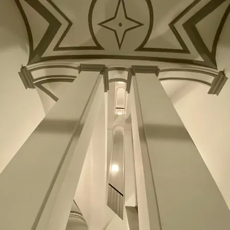 Santa Chiara By Home4holidays