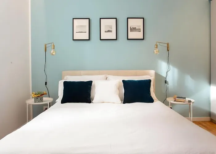 Santa Chiara By Home4holidays Appartement *