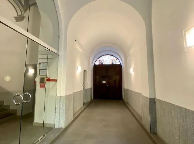 Santa Chiara By Home4holidays Appartement *